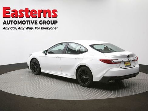 Used 2025 Toyota Camry SE w/ Convenience Package FWD image 63