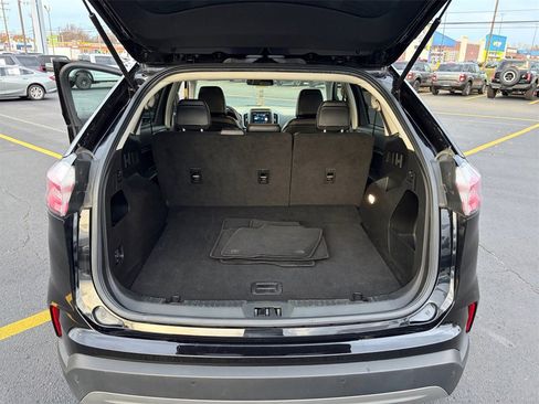 Used 2023 Ford Edge SEL image 20