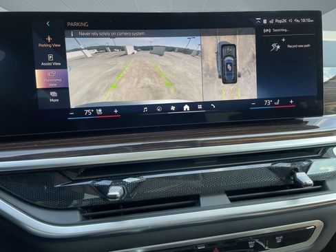 Used 2026 BMW X7 xDrive40i w/ Premium Package image 26