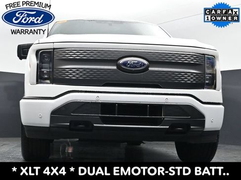 Used 2023 Ford F150 Lightning XLT AWD/4WD image 21