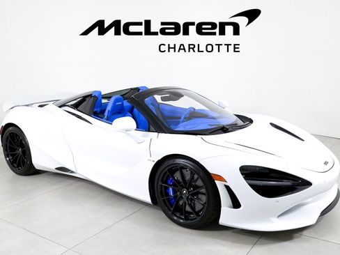 New 2026 McLaren 750S Spider RWD image 2