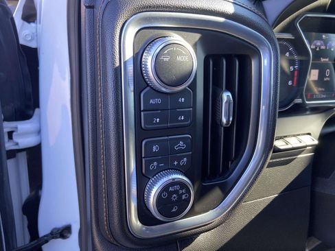 Used 2020 GMC Sierra 1500 AT4 w/ AT4 Premium Package image 9