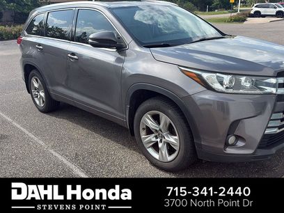Used 2018 Toyota Highlander Limited w/ Carpet Mat Package (TMS)