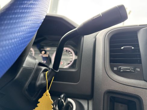 Used 2018 RAM 2500 Tradesman w/ Chrome Appearance Group image 22