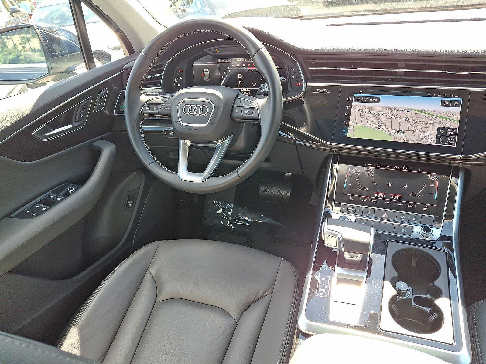 Used 2025 Audi Q7 2.0T Premium w/ Convenience Package AWD/4WD image 15