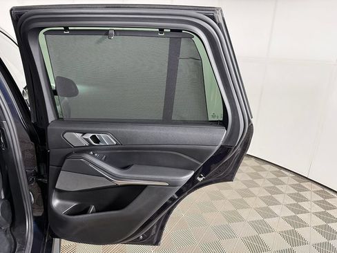 Used 2019 BMW X5 xDrive40i AWD/4WD image 28