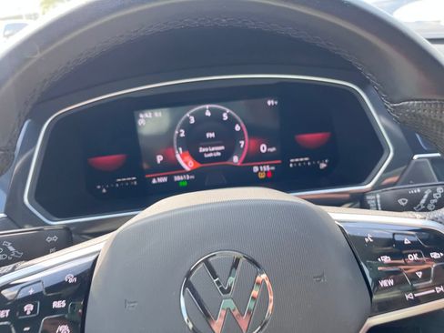 Used 2023 Volkswagen Tiguan SE R-Line AWD/4WD image 12