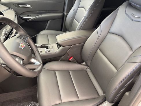 New 2025 Cadillac XT4 Sport image 9