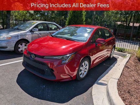 Used 2021 Toyota Corolla LE FWD image 4