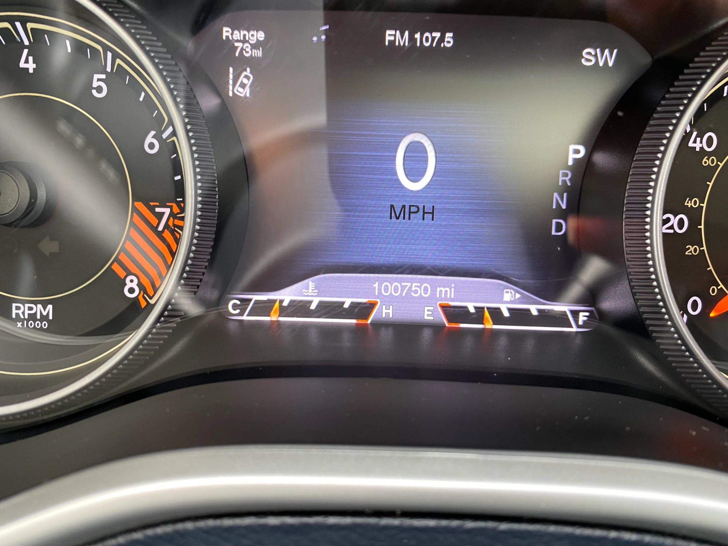 Used 2015 Jeep Cherokee Limited w/ Luxury Group AWD/4WD image 18