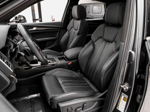 Used 2022 Audi SQ5 Prestige AWD/4WD image 31