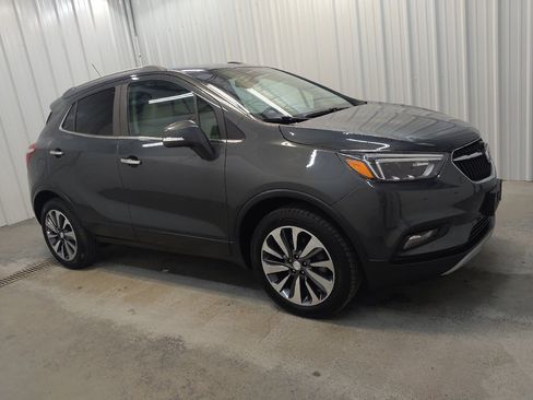 Used 2018 Buick Encore Essence AWD/4WD image 11