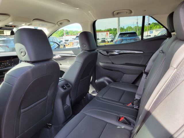 Used 2023 Buick Envision Essence AWD/4WD image 21