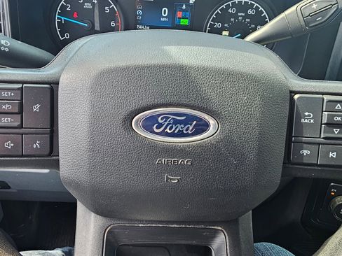 Used 2023 Ford F250 XL w/ XL Chrome Package image 21