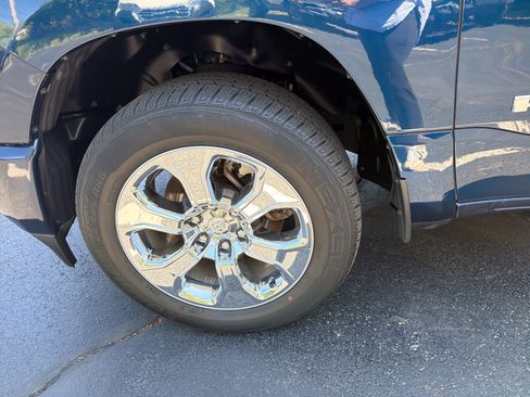 Certified 2022 RAM 1500 Big Horn AWD/4WD image 35