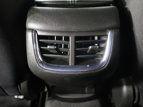 Used 2023 Chevrolet Malibu LT FWD image 43