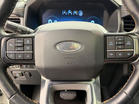 Used 2022 Ford Expedition Platinum AWD/4WD image 16
