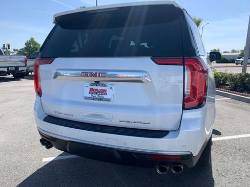 Used 2023 GMC Yukon Denali AWD/4WD image 6
