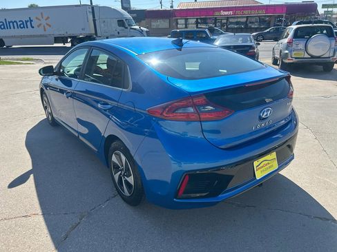 Used 2018 Hyundai Ioniq SEL w/ SEL Tech Package 02 FWD image 5