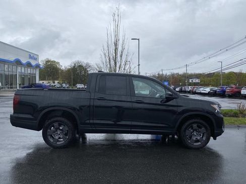 New 2026 Honda Ridgeline TrailSport image 2