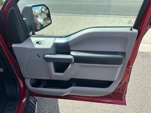 Used 2016 Ford F150 XLT w/ Equipment Group 302A Luxury AWD/4WD image 22