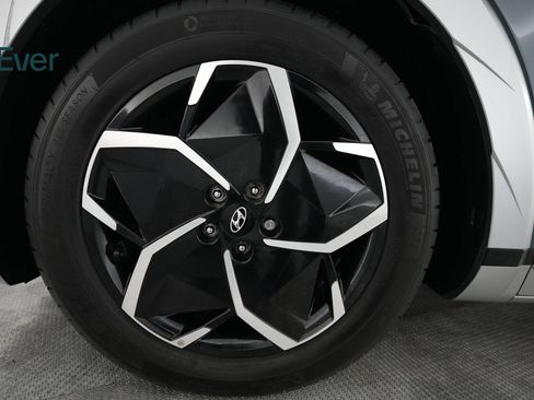 Used 2024 Hyundai Ioniq 5 Limited RWD image 18