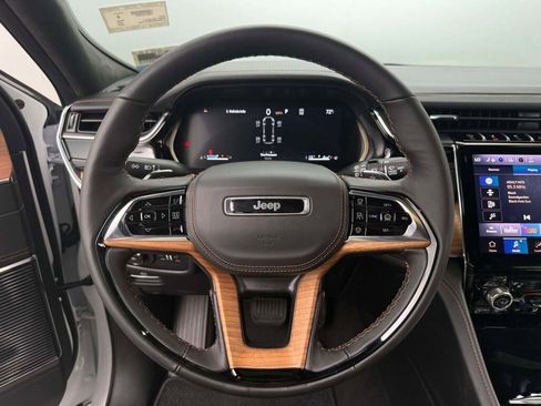 New 2025 Jeep Grand Cherokee L Summit image 20