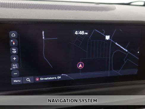 Used 2025 Kia Seltos S AWD/4WD image 3
