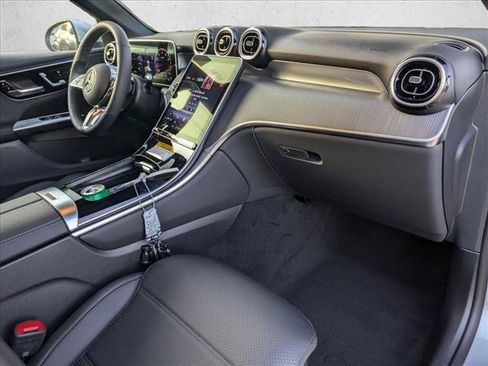 Used 2026 Mercedes-Benz GLC 300 image 19