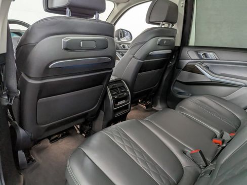Used 2023 BMW X7 xDrive40i image 47