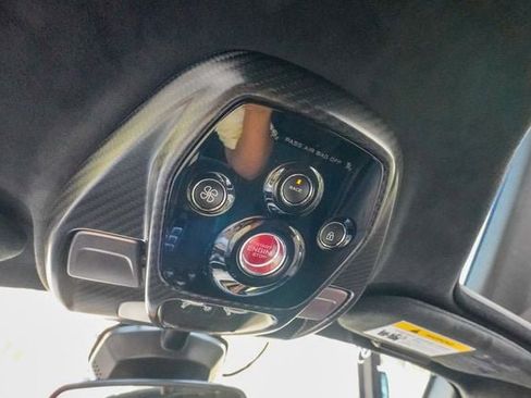 Used 2019 McLaren Senna image 79