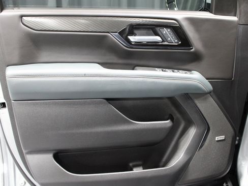 Used 2025 GMC Yukon XL AT4 w/ Premium Trailering Package image 26