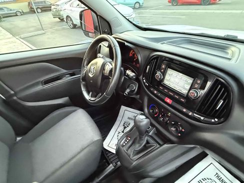 Used 2017 RAM ProMaster City Tradesman SLT w/ Rear Back-up Camera Group FWD image 29