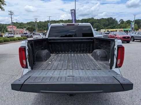 Used 2024 GMC Sierra 1500 SLT RWD image 9