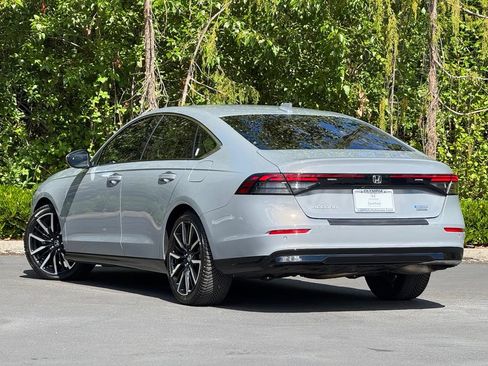 Certified 2023 Honda Accord Touring image 6