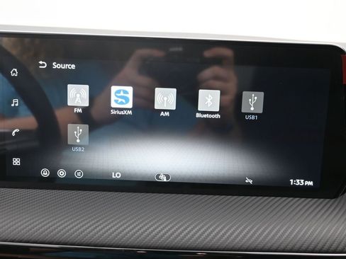 New 2026 Nissan Kicks SR FWD image 15