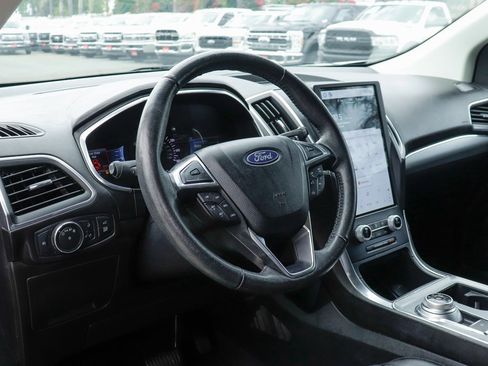 Used 2021 Ford Edge Titanium w/ Cargo Accessory Package image 22