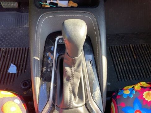 Used 2024 Toyota Corolla SE FWD image 25