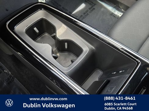 Used 2023 Volkswagen ID.4 Pro S RWD image 18