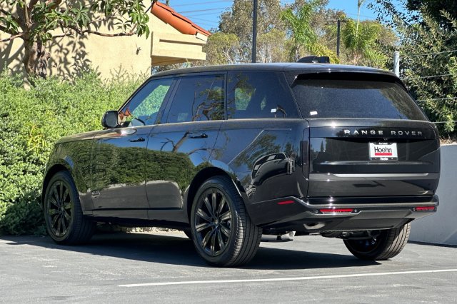 New 2027 Land Rover Range Rover SE AWD/4WD image 3