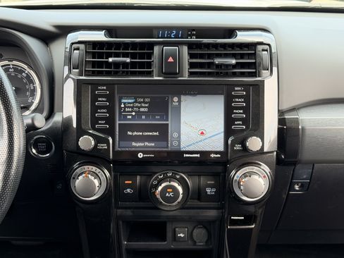 Used 2023 Toyota 4Runner TRD Off-Road Premium w/ Moonroof Package AWD/4WD image 31
