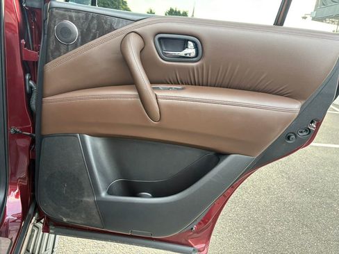Used 2024 Nissan Armada Platinum w/ Captain's Chairs Package image 32