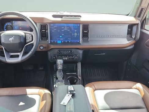 Used 2024 Ford Bronco Outer Banks image 22