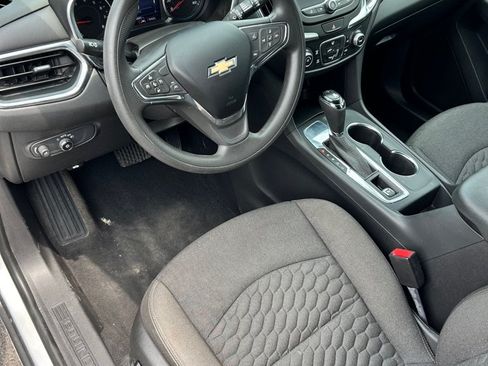 Used 2021 Chevrolet Equinox LT FWD image 8