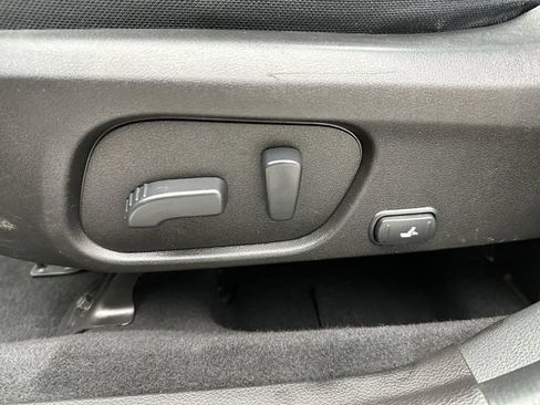 Used 2015 Subaru Forester 2.5i Premium AWD/4WD image 12