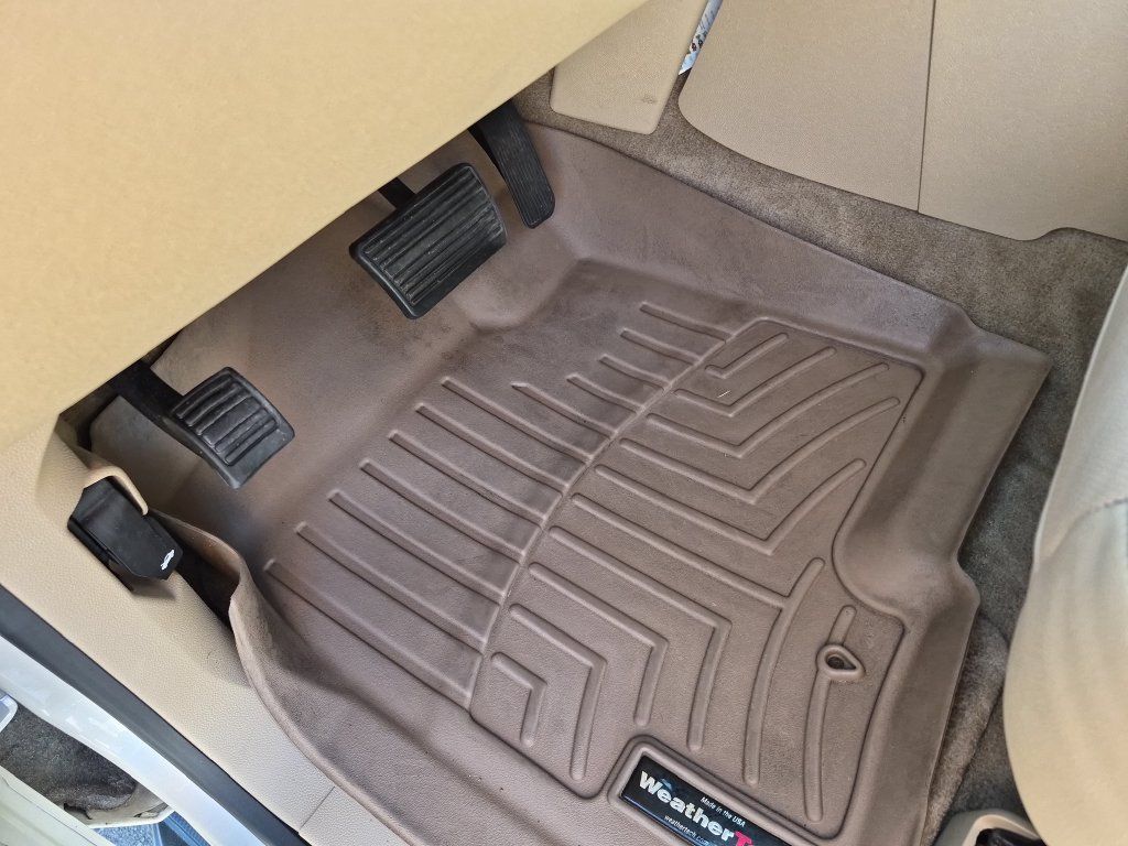 Used 2013 Chevrolet Tahoe LTZ RWD image 23