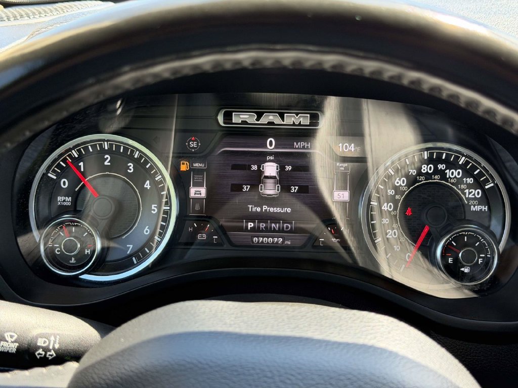 Used 2021 RAM 1500 Laramie AWD/4WD image 11