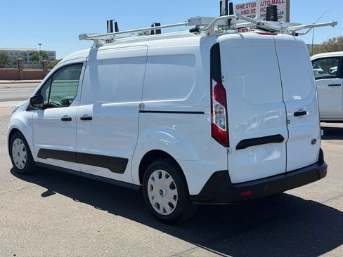 Used 2022 Ford Transit Connect XLT FWD image 4