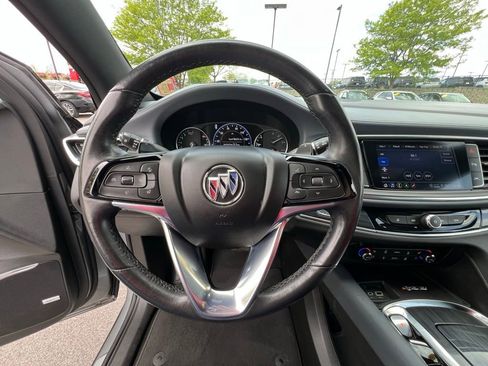 Used 2024 Buick Enclave Premium AWD/4WD image 50