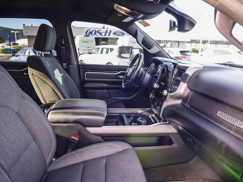 Used 2021 RAM 1500 Big Horn image 15